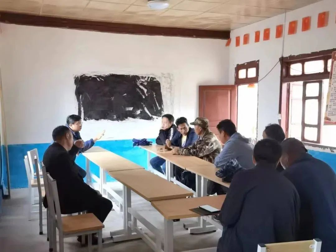 1656920573281043069.jpg 4.jpg