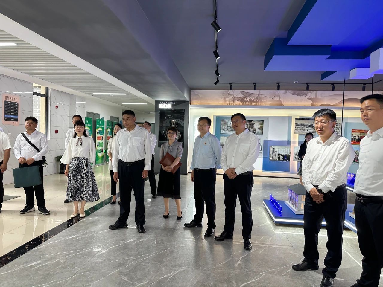 1719566497003022753.jpg 2.jpg