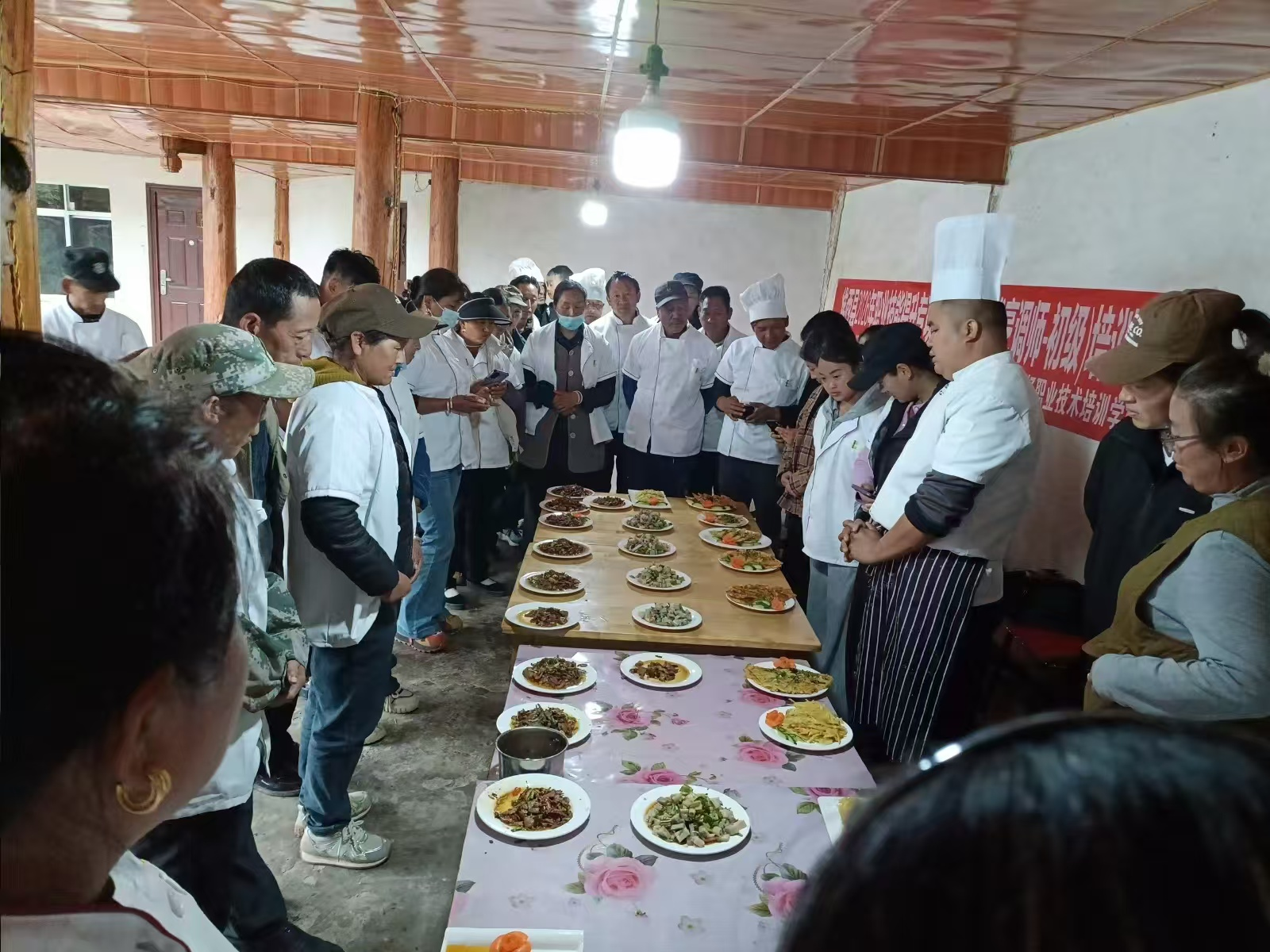 塔城镇开展民族特色菜制作（中式烹调师）技能培训班.png